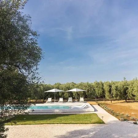 Masseria Pensato Con Piscina Fasano